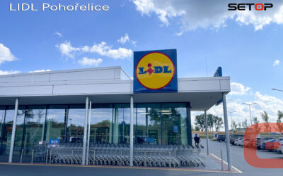 Komerční a obchodní objekty